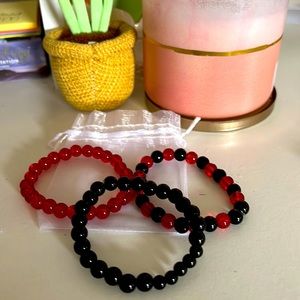 Newwww Beautiful hand made bracelet ❤️🖤